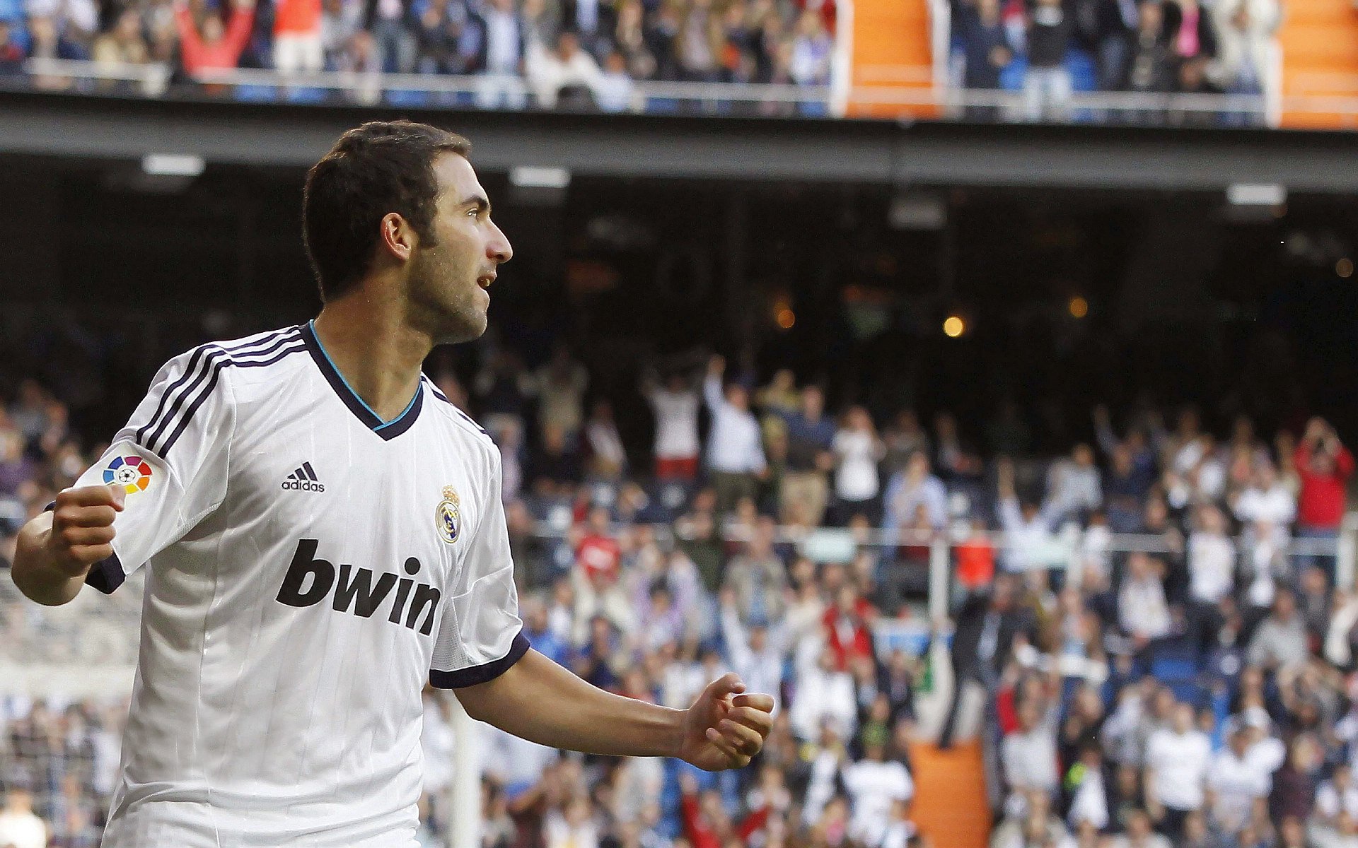 德罗赞大场面先生！新疆队关键战突围北京队