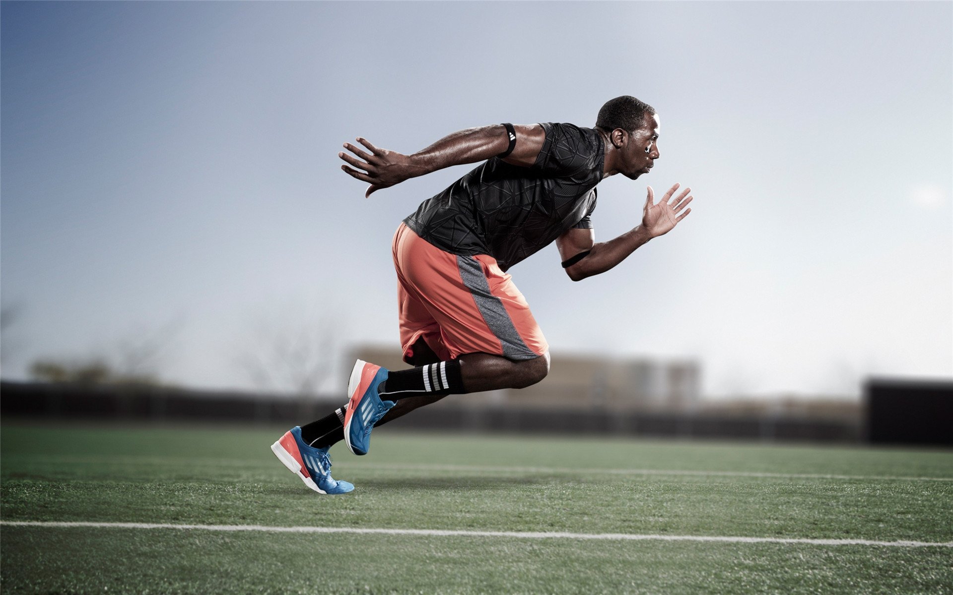 阿劳霍教科书级防守，摩洛哥对阵卡塔尔的战术启示